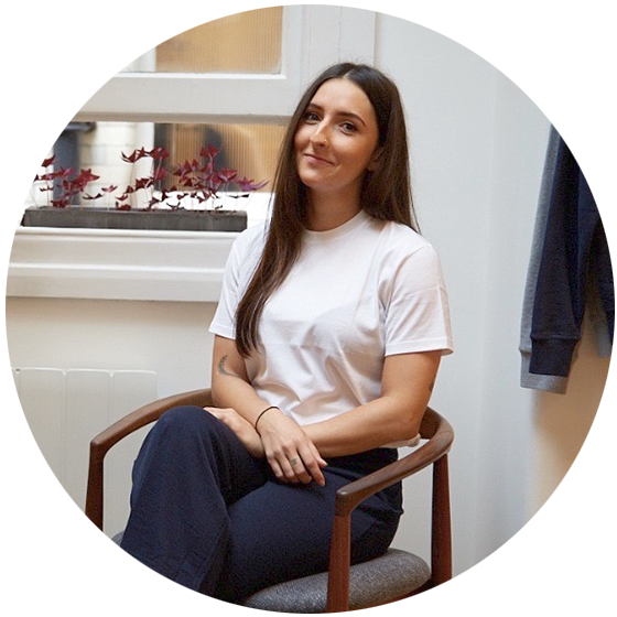 Color headshot photo of Liz Moffatt